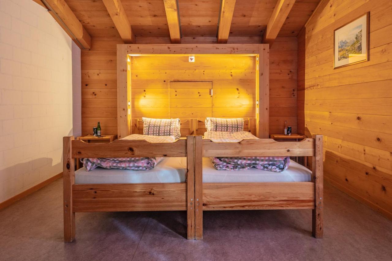 Berghotel Leiterli Lenk Bagian luar foto